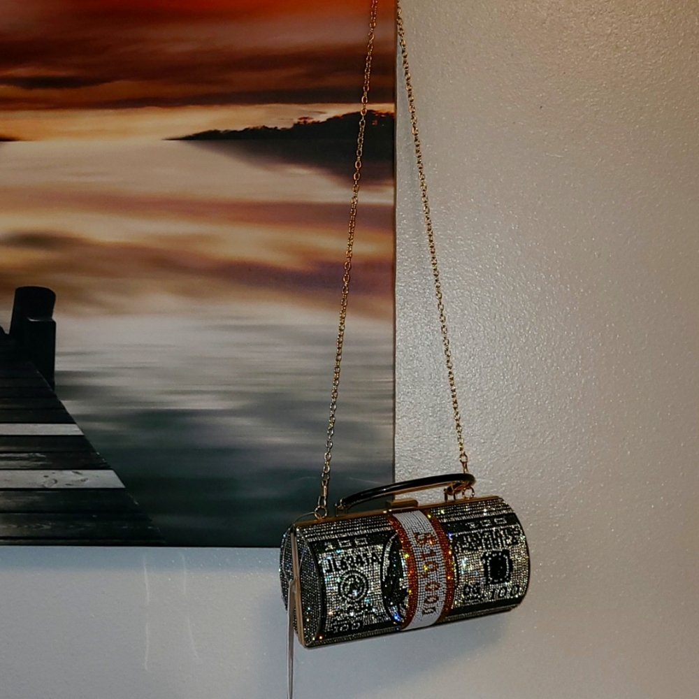 $10,000.00  Purse